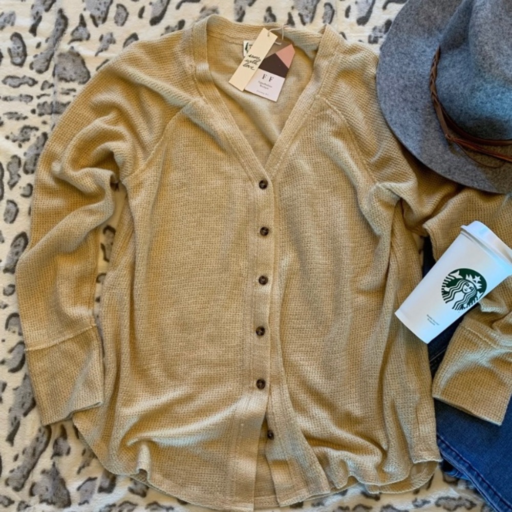 Knit Waffle Weave Button Down Blouse Cardigan - Picture 1 of 4